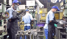 Hà Nội: Giúp người lao động sớm ổn định cuộc sống trong tình hình mới