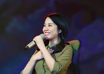 Tiếng hát Hồng Hạnh & bản lĩnh của người nghệ sĩ – chiến sĩ trong đại dịch Covid-19